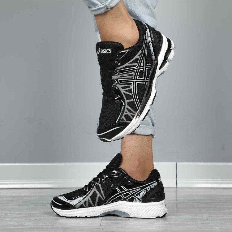 کتونی اسیکس