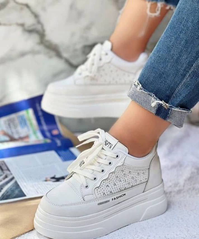 کتانی زنانه و دخترانه ونس سفید لژدار اسپرت مدل Fashion