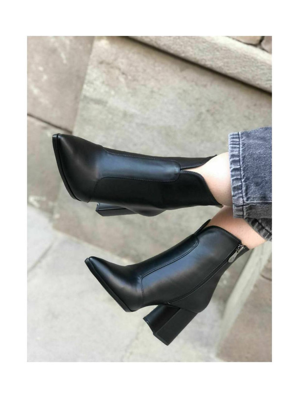 نیم بوت پاشنهدار زنانه مدل کلاسیک