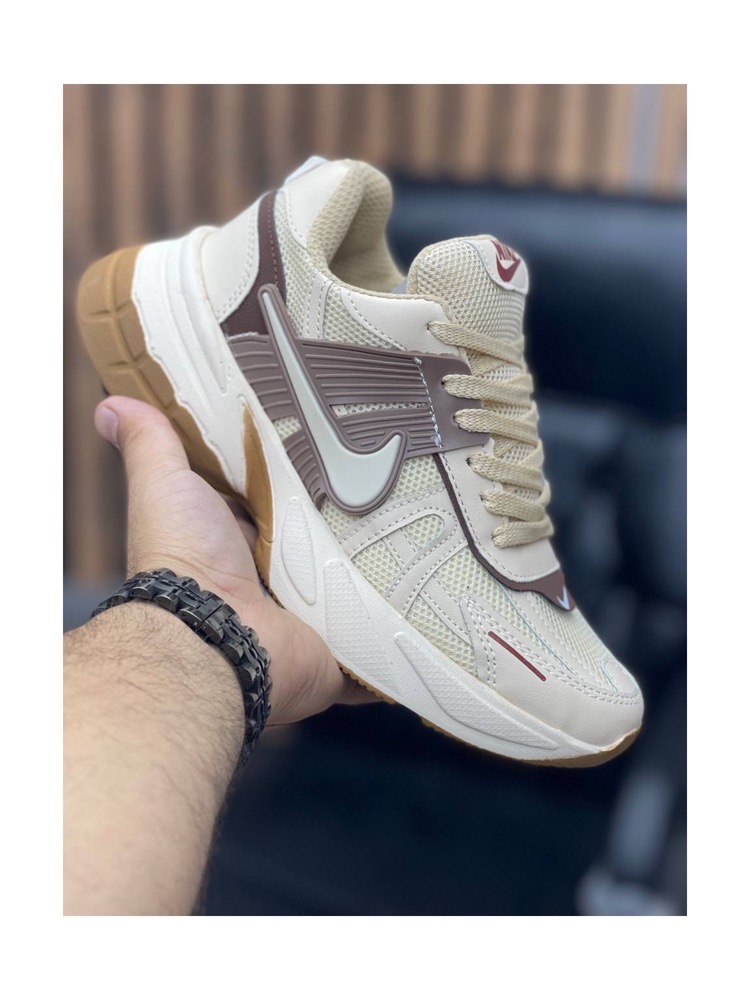 کتونی نایک V2K | مناسب برای دختران، پسران و بانوان با طراحی مدرن و راحتی فوق‌العاده