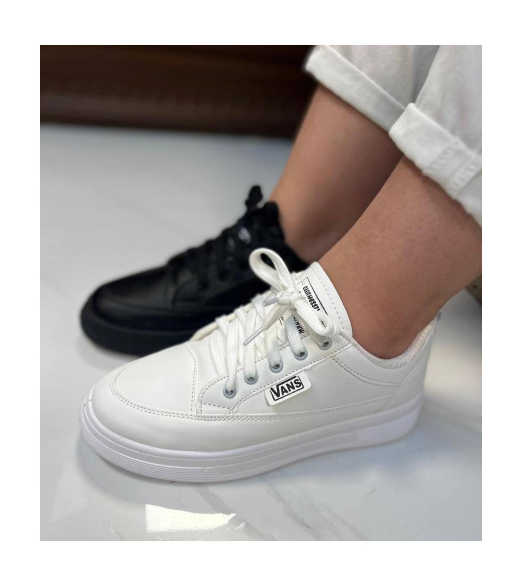 کتانی ونس مشکی مدل اسپرت ساده و مقاوم