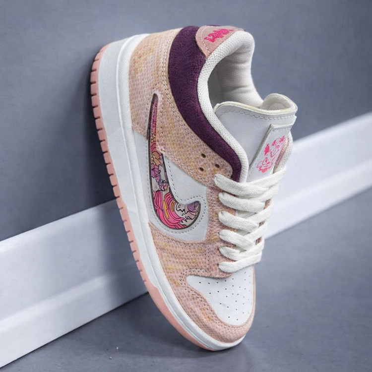 کتانی نایک دراگون + بند هدیه